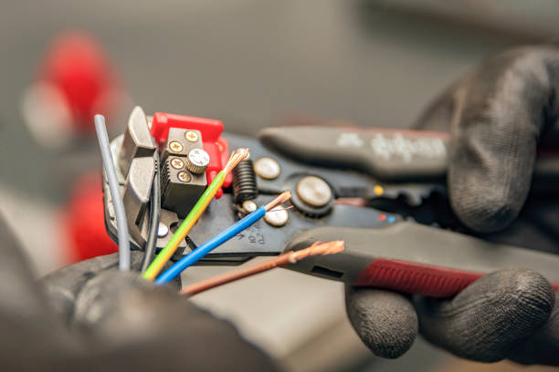 Best Electrical Installation Contractor  in Donna, TX